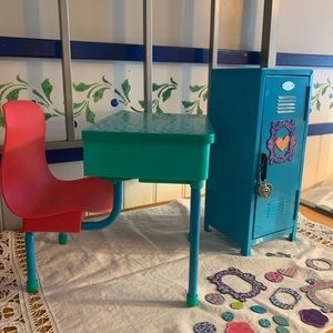 Maplelea School Desk